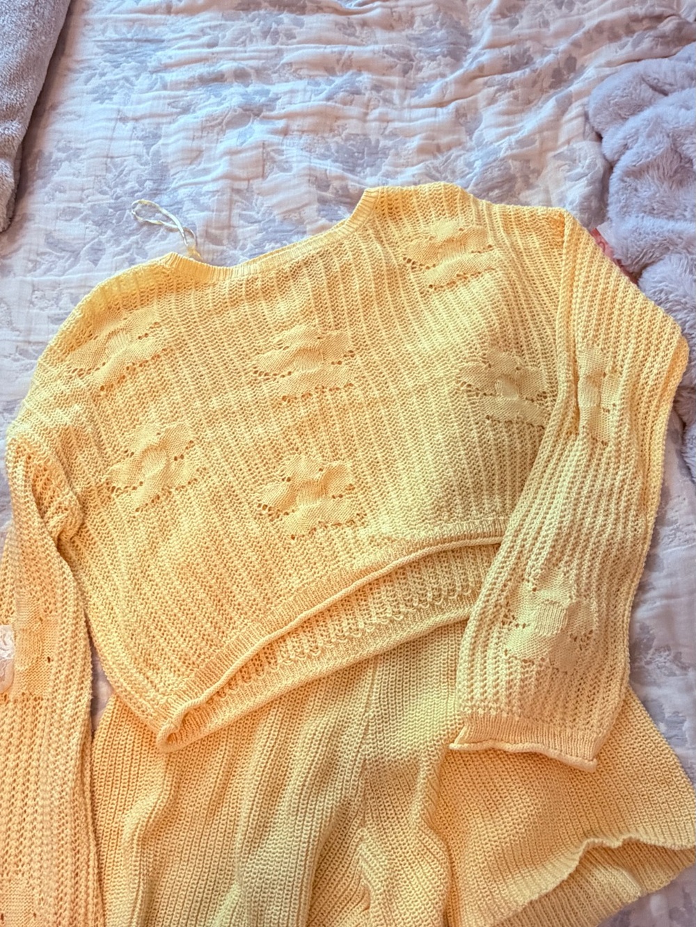 Yellow Knit Women's Sweater Set (Long sleeve/Shorts)